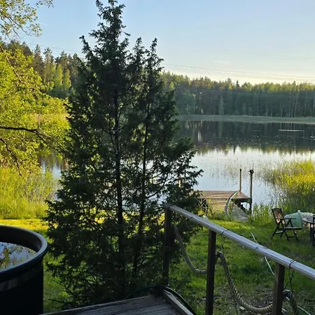 Moekki Ympaerivuotinen, * Tammela