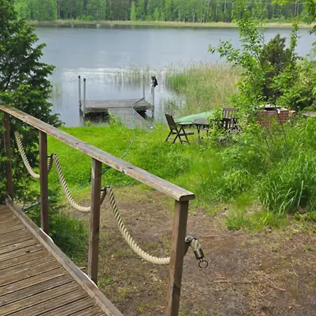 別荘 Moekki Ympaerivuotinen, Tammela