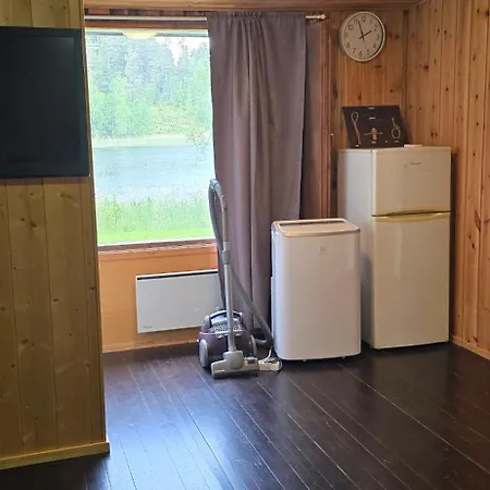 Hébergement de vacances Moekki Ympaerivuotinen,