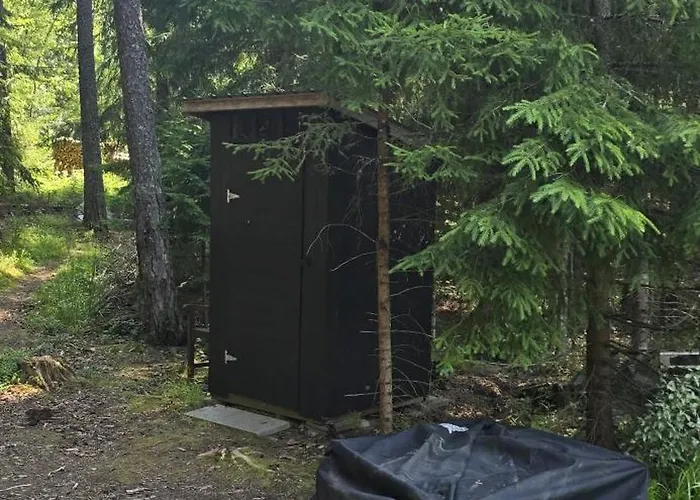 度假居 Moekki Ympaerivuotinen, *